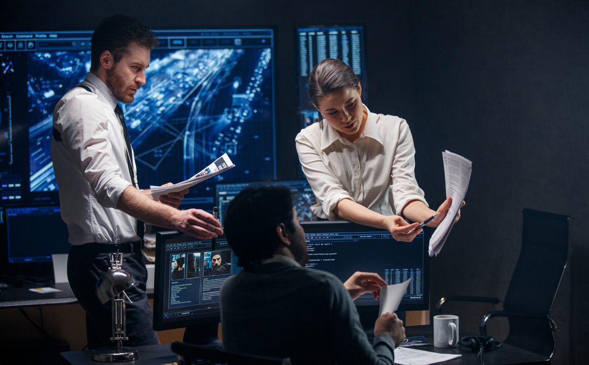 Sometimes the job of the FBI is not only to track criminals, but also to collect evidence, documents, photos, and witness statements.
